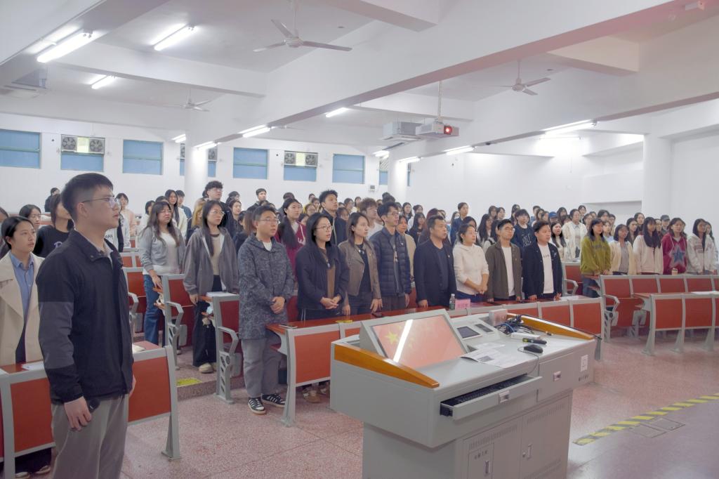 管理学院成功举办第61期入党积极分子培训班